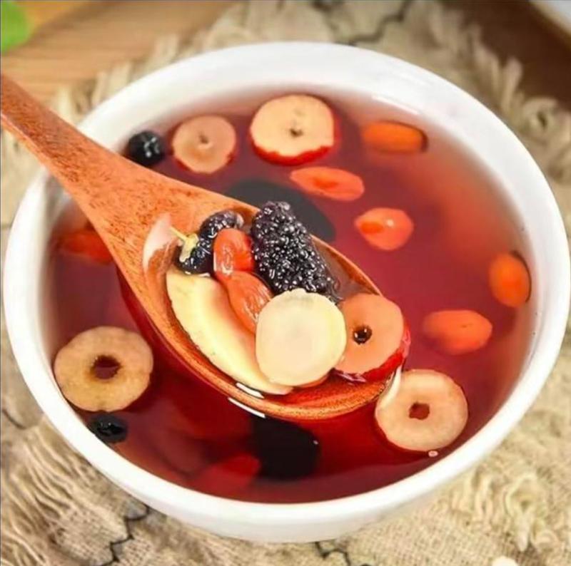 Herbata z żeń-szenia i pięciom – Herbal Tea For Wellness recenzja i cena